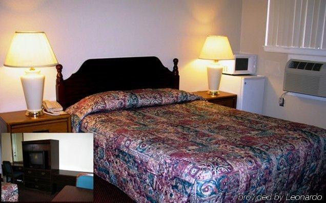 Sunset Inn And Suites West Sacramento Phòng bức ảnh